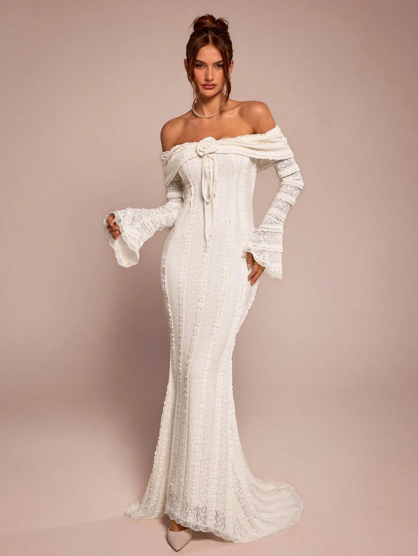 Ivoren Muze Elegante Off-Shoulder Jurk