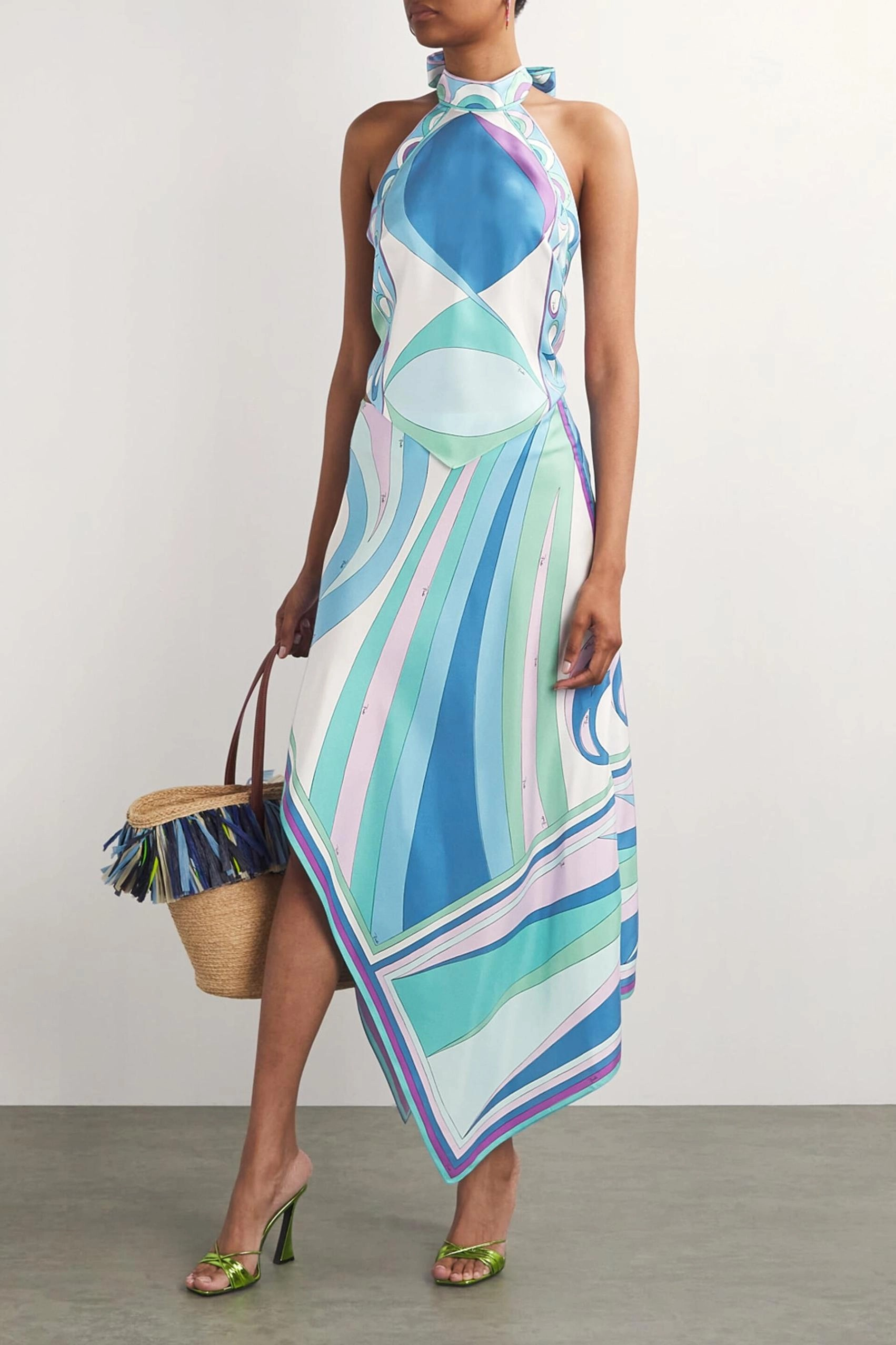 MIRAGE Satijnen Top en Midirok Set