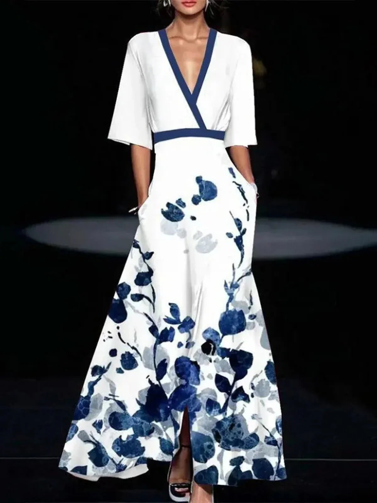 MIROA - Moeiteloze elegantie in een jurk met korte mouwen